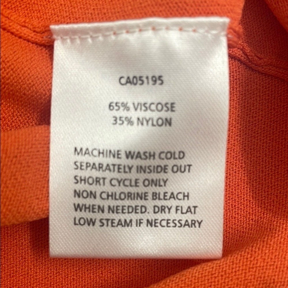 Piccadilly Canada Classic Orange V-Neck Short Sleeve Light Sweater Size XSmall - Picture 7 of 10
